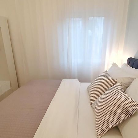 Seaview Apartment With Balcony And Terrace Barac ซริกเวนิซา ภายนอก รูปภาพ