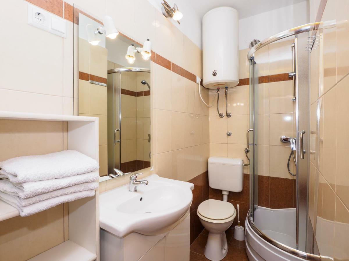 Seaview Apartment With Balcony And Terrace Barac ซริกเวนิซา ภายนอก รูปภาพ